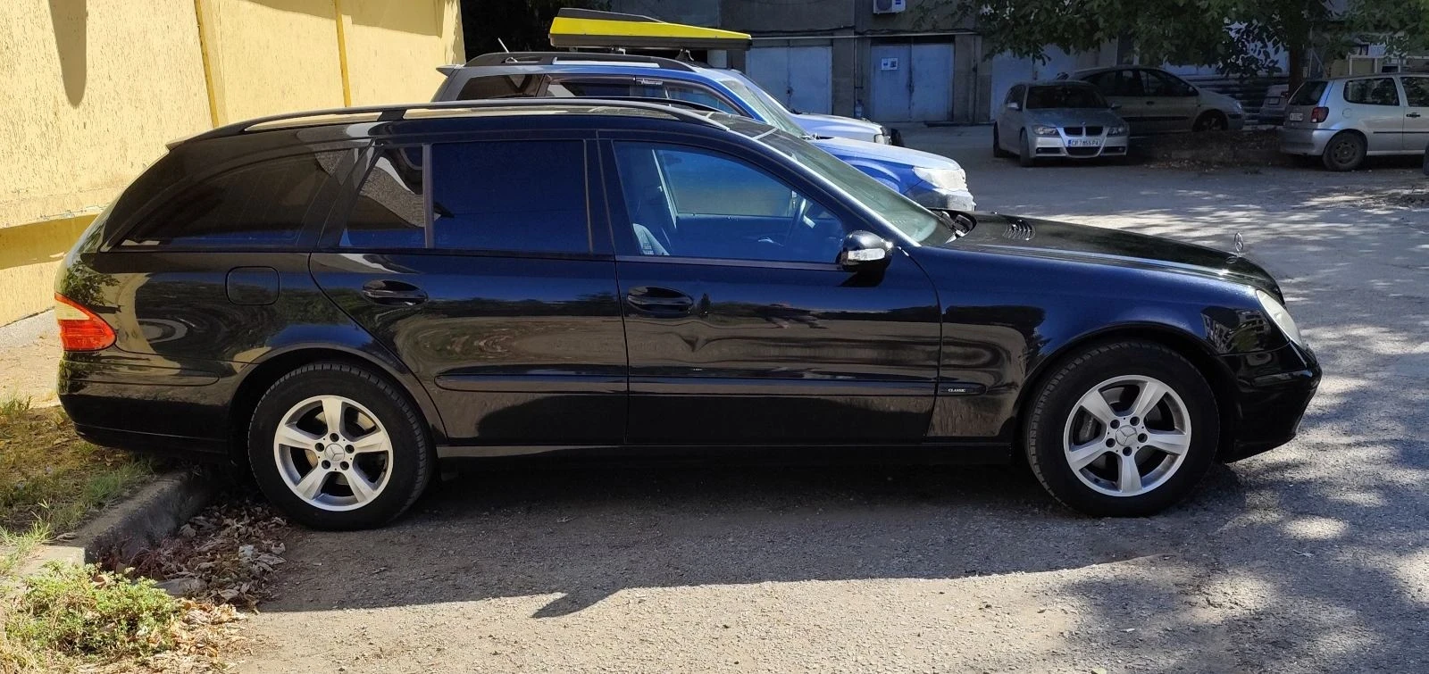 Mercedes-Benz E 320 ГАЗОВ ИНЖЕКЦИОН, снимка 6 - Автомобили и джипове - 54580528