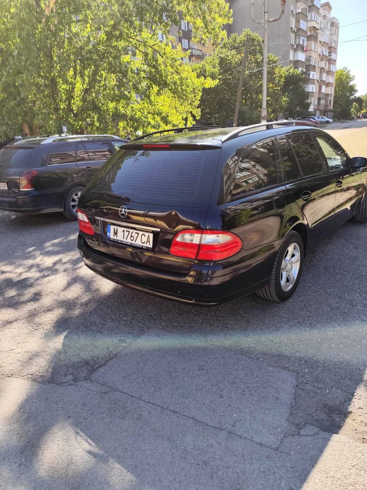 Mercedes-Benz E 320 ГАЗОВ ИНЖЕКЦИОН, снимка 3 - Автомобили и джипове - 54580528