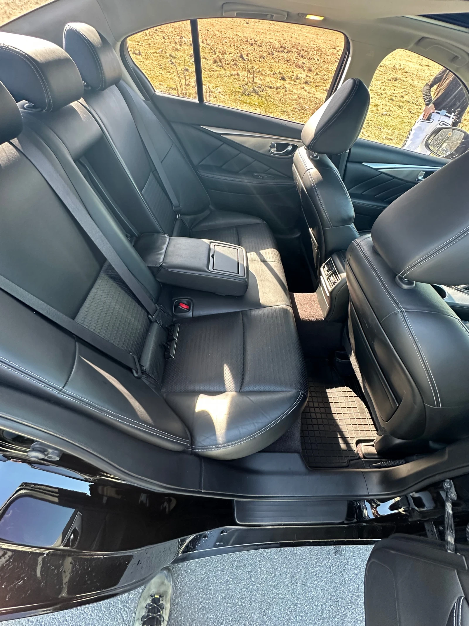 Infiniti Q50 3.7 AWD, снимка 9 - Автомобили и джипове - 55414077
