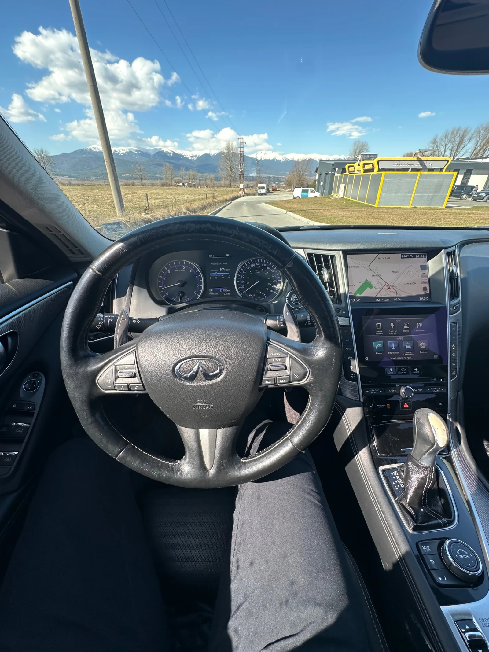 Infiniti Q50 3.7 AWD, снимка 8 - Автомобили и джипове - 55414077