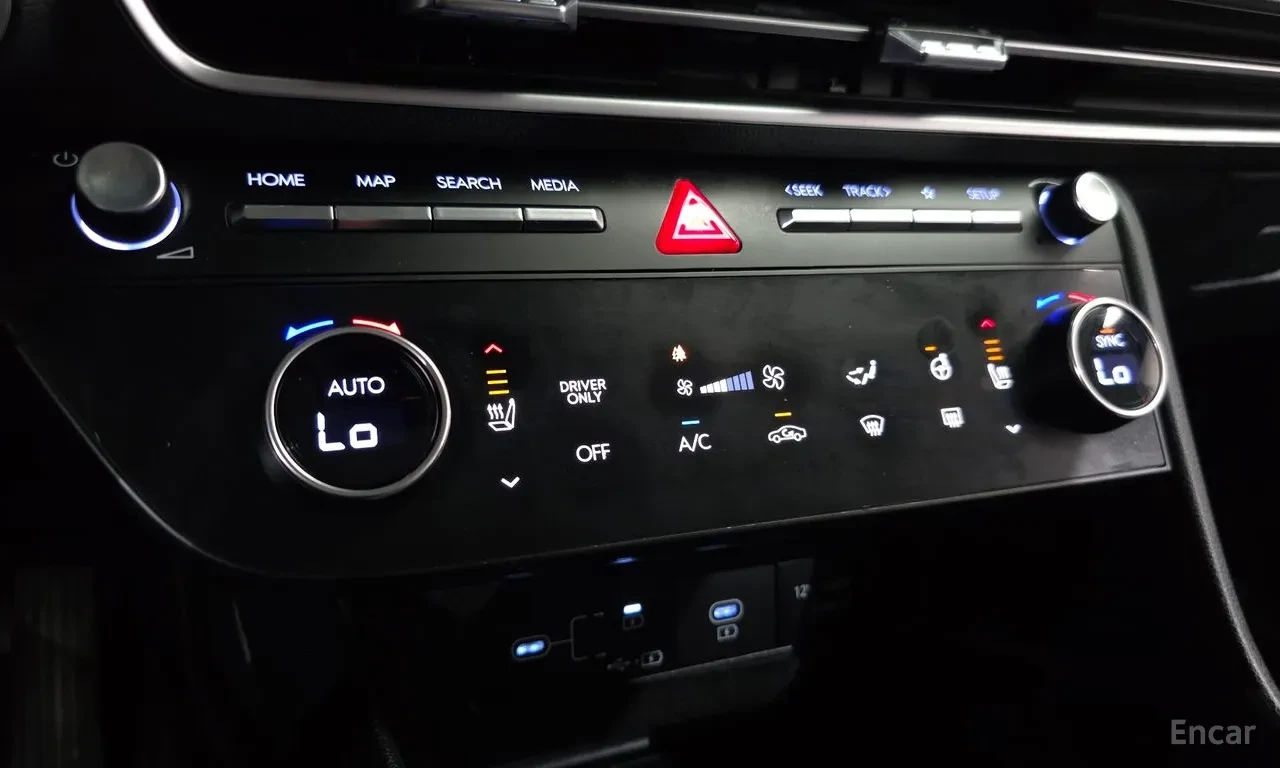 Hyundai Sonata PREMIUM* КОЖА* ПОДГРЕВ* ДИГИТАЛ, снимка 15 - Автомобили и джипове - 55477929