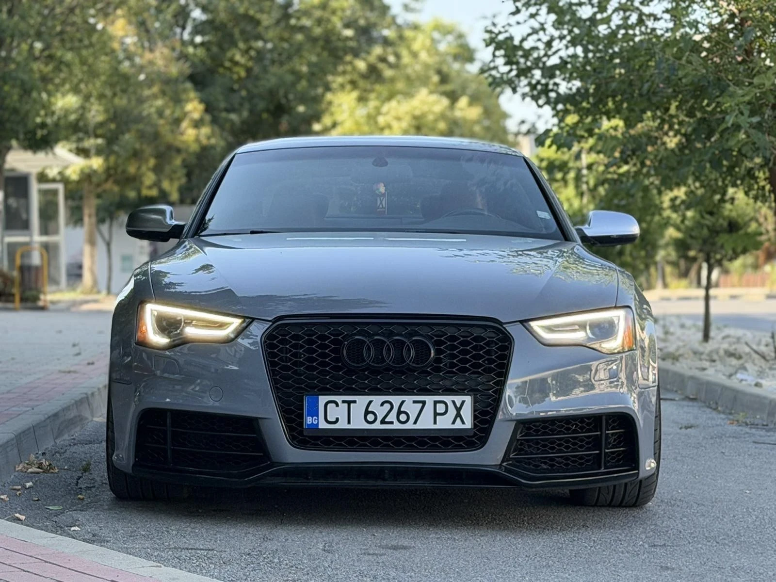 Audi S5 4.2 v8