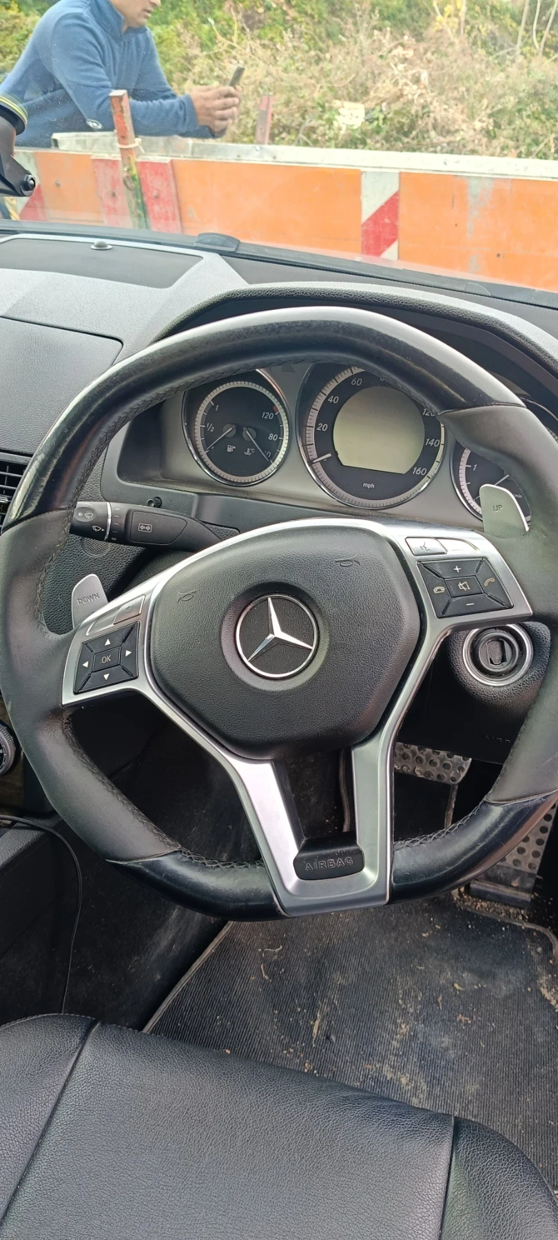 Mercedes-Benz C 320, снимка 6 - Автомобили и джипове - 55951617