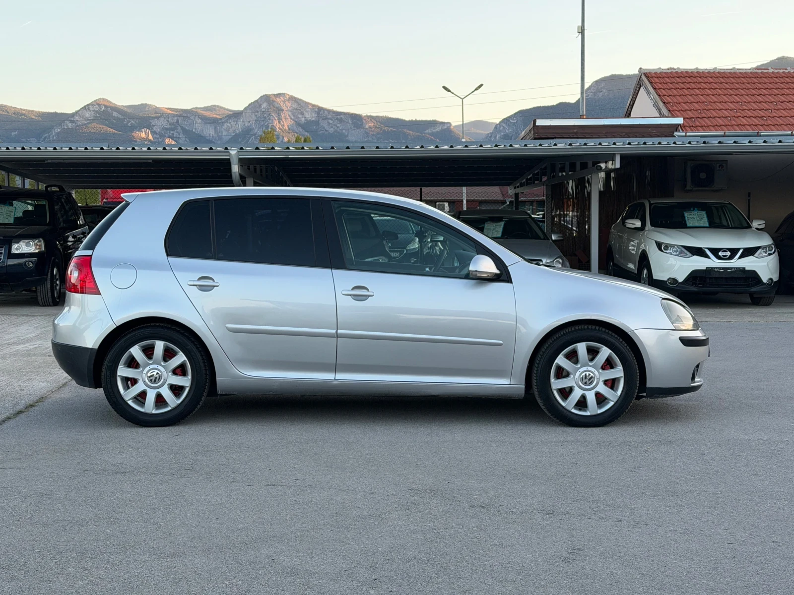 VW Golf 2.0TDI ИТАЛИЯ, снимка 5 - Автомобили и джипове - 56202824