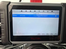 Bentley Bentayga W12 * ДИСТРОНИК* NAIM* МАСАЖИ* ОБДУХВАНЕ*  , снимка 13