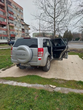 Suzuki Grand vitara 2.4, снимка 3 - Автомобили и джипове - 53658509