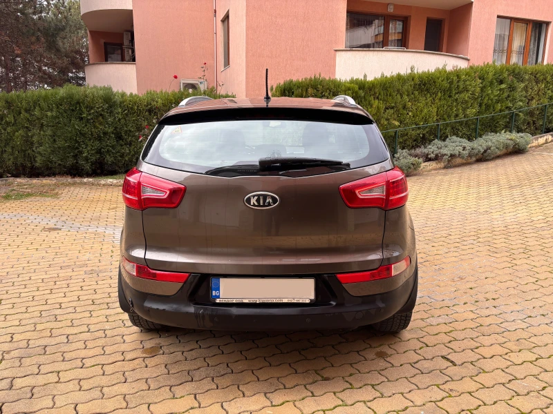 Kia Sportage, снимка 4 - Автомобили и джипове - 48954890