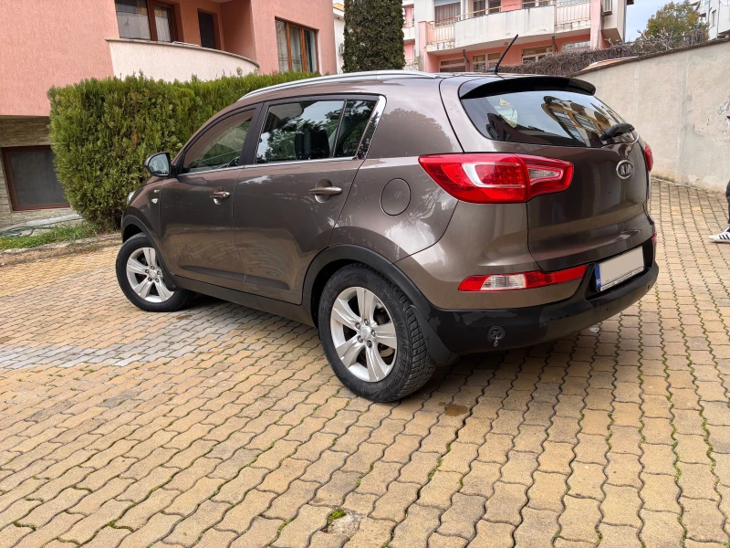 Kia Sportage, снимка 5 - Автомобили и джипове - 48954890