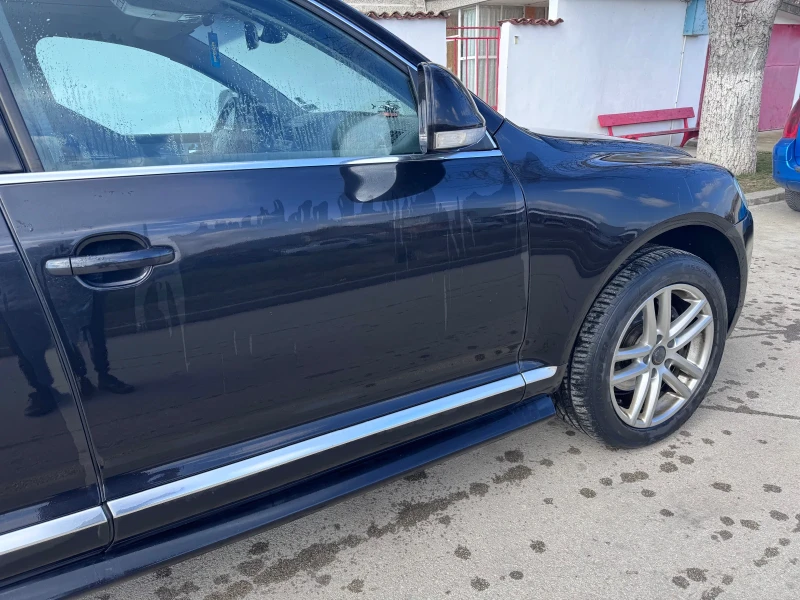 VW Touareg, снимка 10 - Автомобили и джипове - 49360083