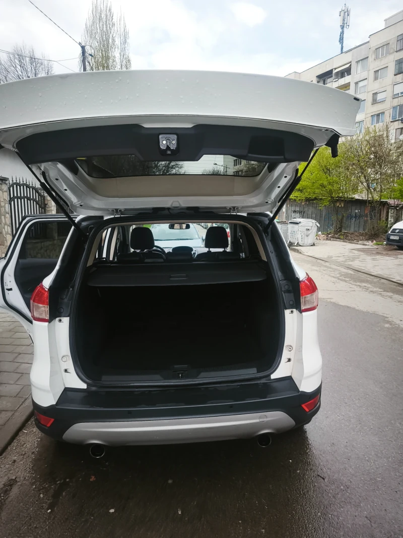 Ford Kuga 1.5 Ecoboost Titanium, снимка 3 - Автомобили и джипове - 52115834