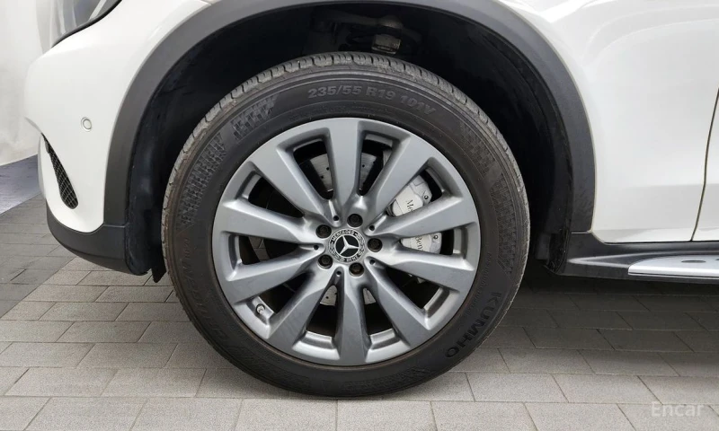 Mercedes-Benz GLC 350, снимка 5 - Автомобили и джипове - 53186995