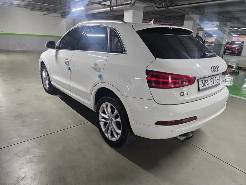 Audi Q3 2.0 TDI Quattro, снимка 7 - Автомобили и джипове - 55128638