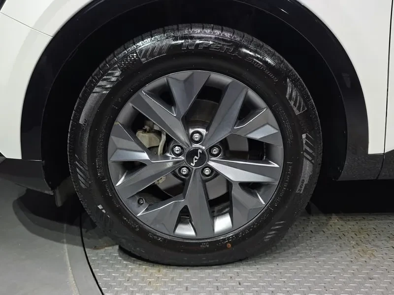 Kia Sportage Diesel 2.0 2WD| 184�.�. | Mobile.bg � ����������� 4