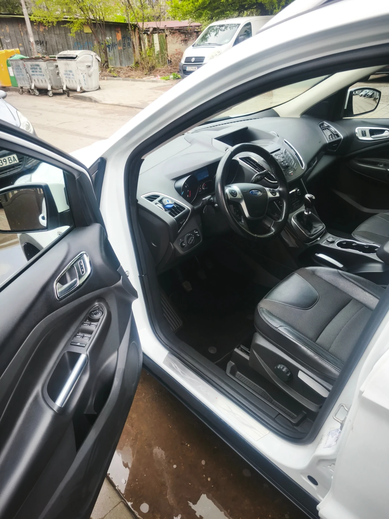 Ford Kuga 1.5 Ecoboost Titanium - изображение 8
