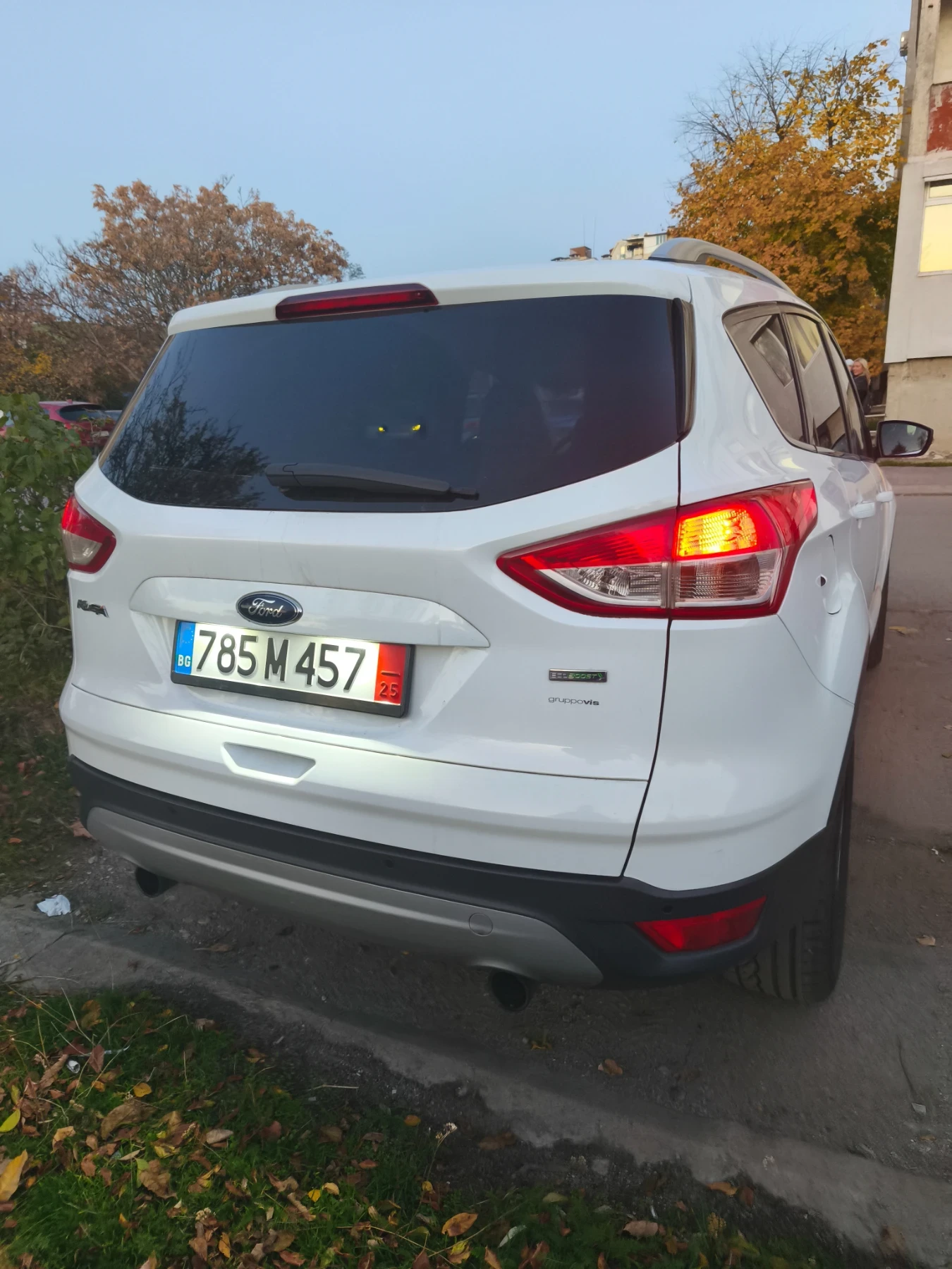 Ford Kuga 1.5 Ecoboost Titanium - изображение 2