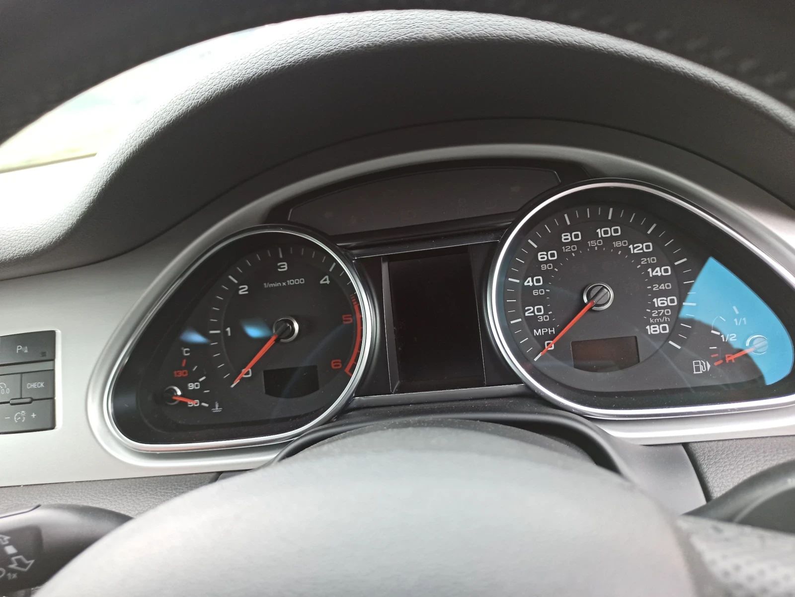 Audi Q7 3.0 десен волан - изображение 7