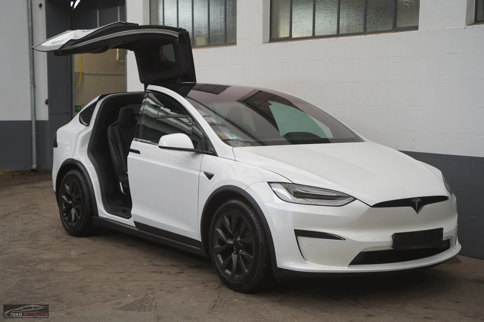 Tesla Model X PLAID/1020HP/TRI-MOTORS/6SEATS/360/621v - изображение 6