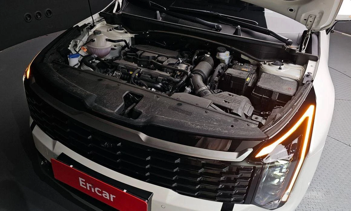 Kia Sportage Gasoline 1.6 Turbo 2WD Signature - изображение 6