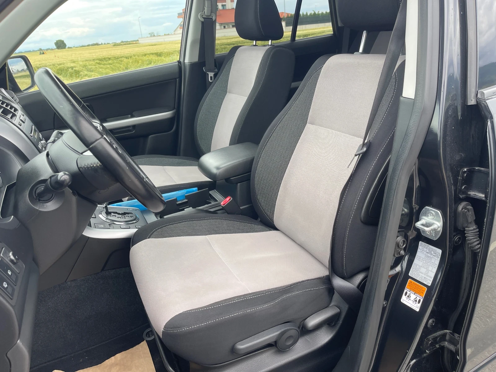 Suzuki Grand vitara 2.4 Automatic Швейцария - изображение 9