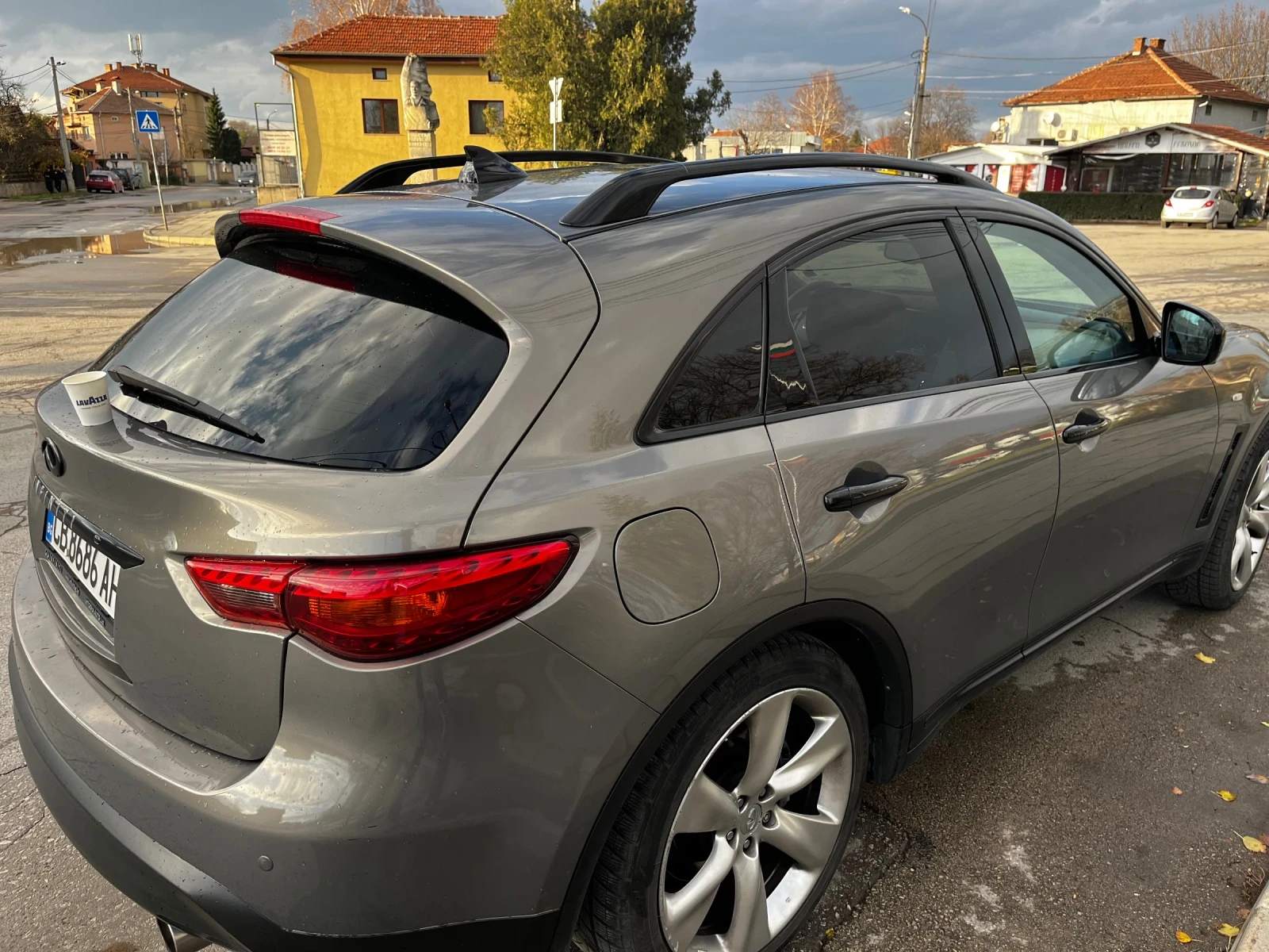 Infiniti QX70  - изображение 6