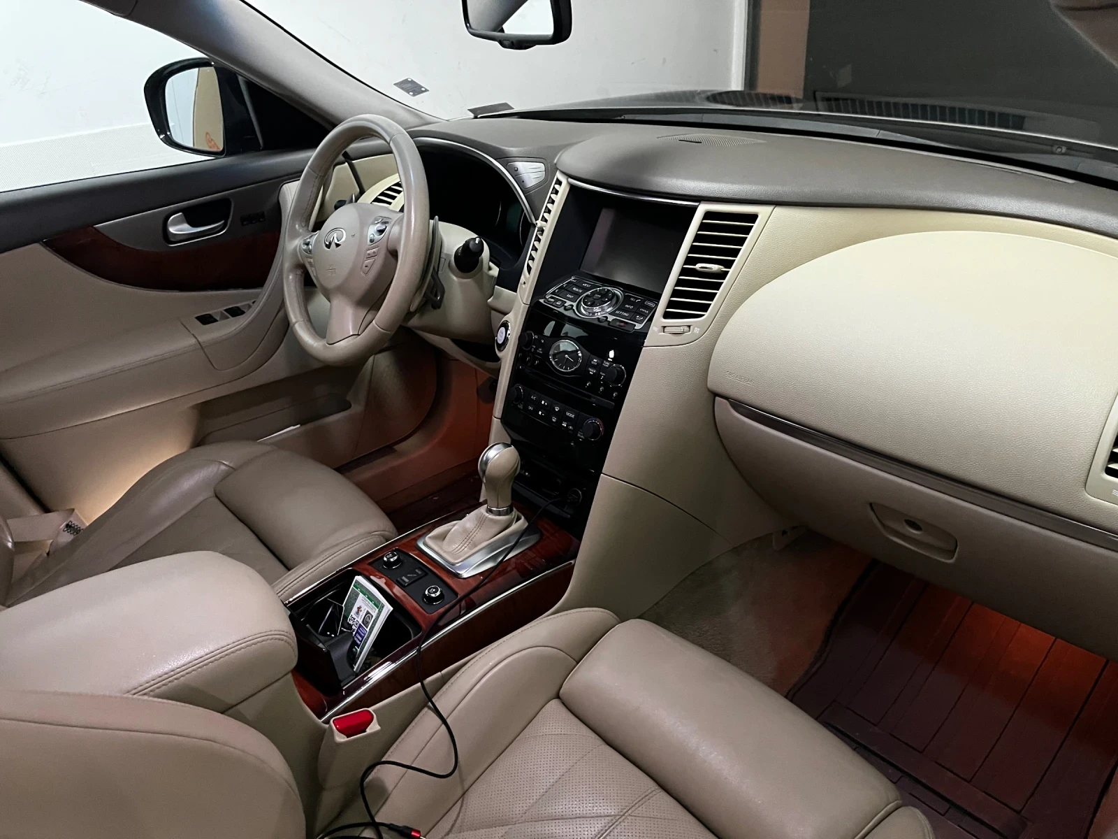 Infiniti QX70 | Mobile.bg � ����������� 11