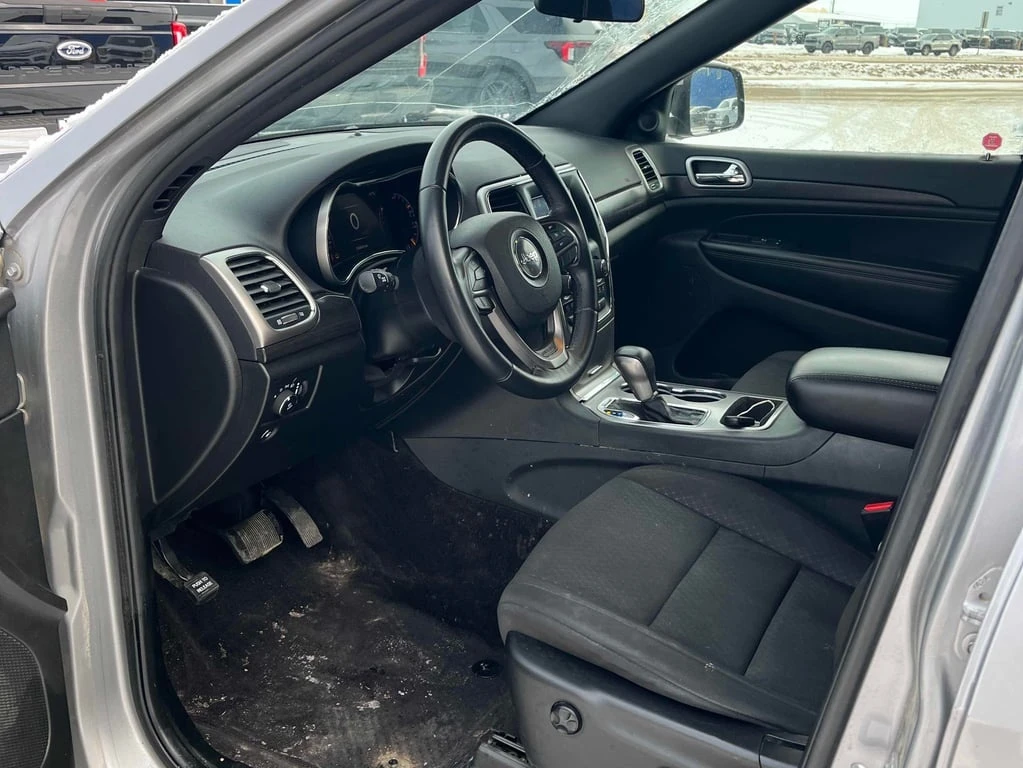 Jeep Grand cherokee * Laredo * CARFAX * БЕЗ ПЪРВОНАЧАЛНА ВНОСКА - изображение 5