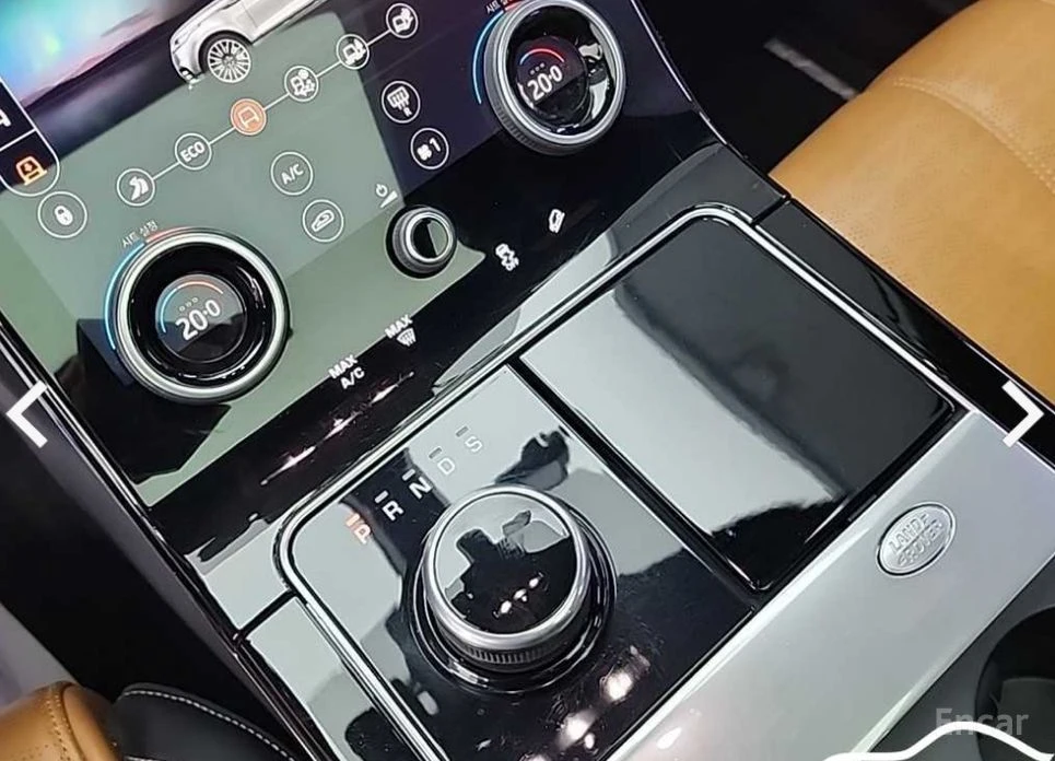 Land Rover Range Rover Velar 3.0D R-Dynamic HSE* 360 CAM* PANORAMA* LANE ASSIST, снимка 12 - Автомобили и джипове - 53949903