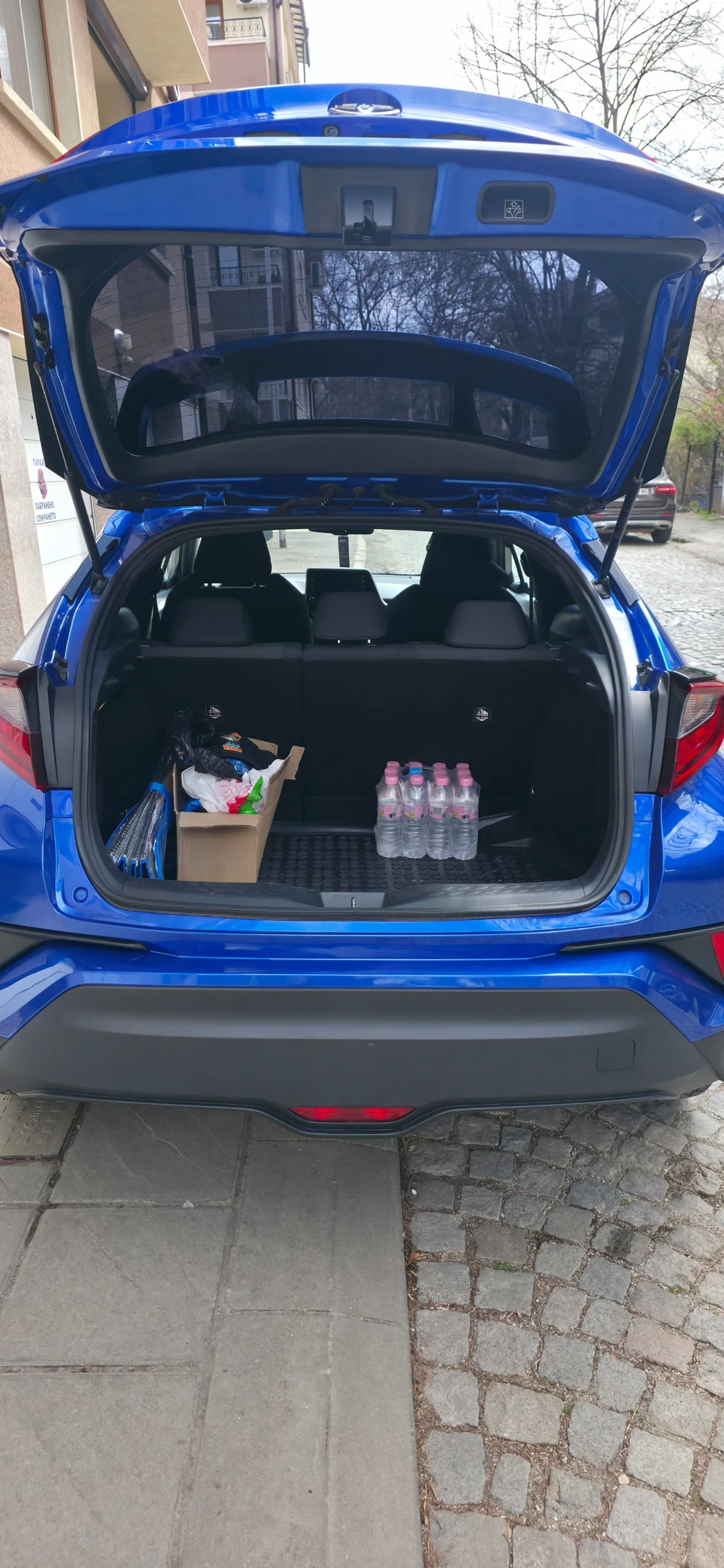 Toyota C-HR 1.8 HSD HIBRID, AVTOMAT., снимка 6 - Автомобили и джипове - 53975713