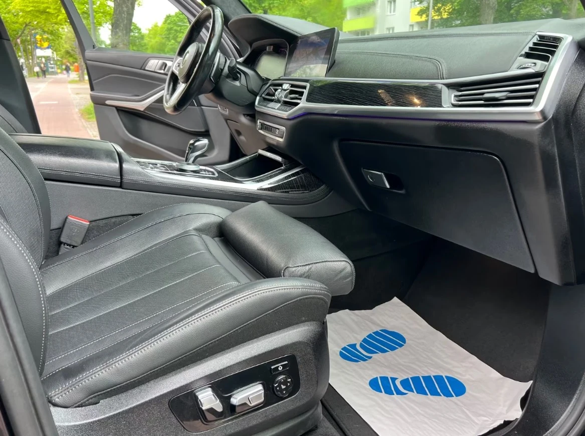 BMW X7 30d xDrive M-Paket, снимка 6 - Автомобили и джипове - 54524381