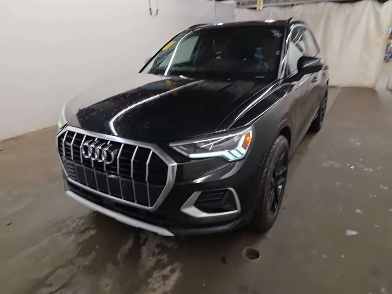 Audi Q3 * KOMFORT * CARFAX * БЕЗ ПЪРВОНАЧАЛНА ВНОСКА