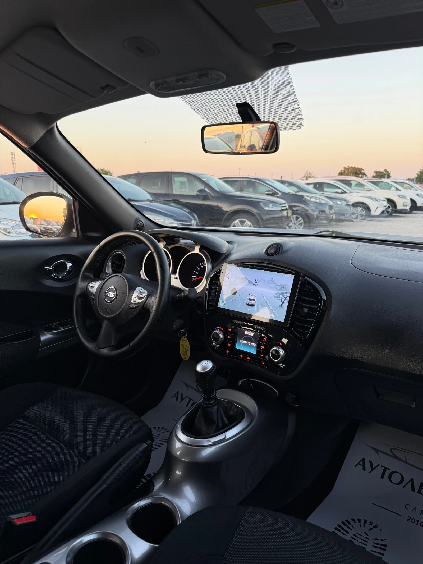 Nissan Juke 1.5 DCi, снимка 9 - Автомобили и джипове - 55539245