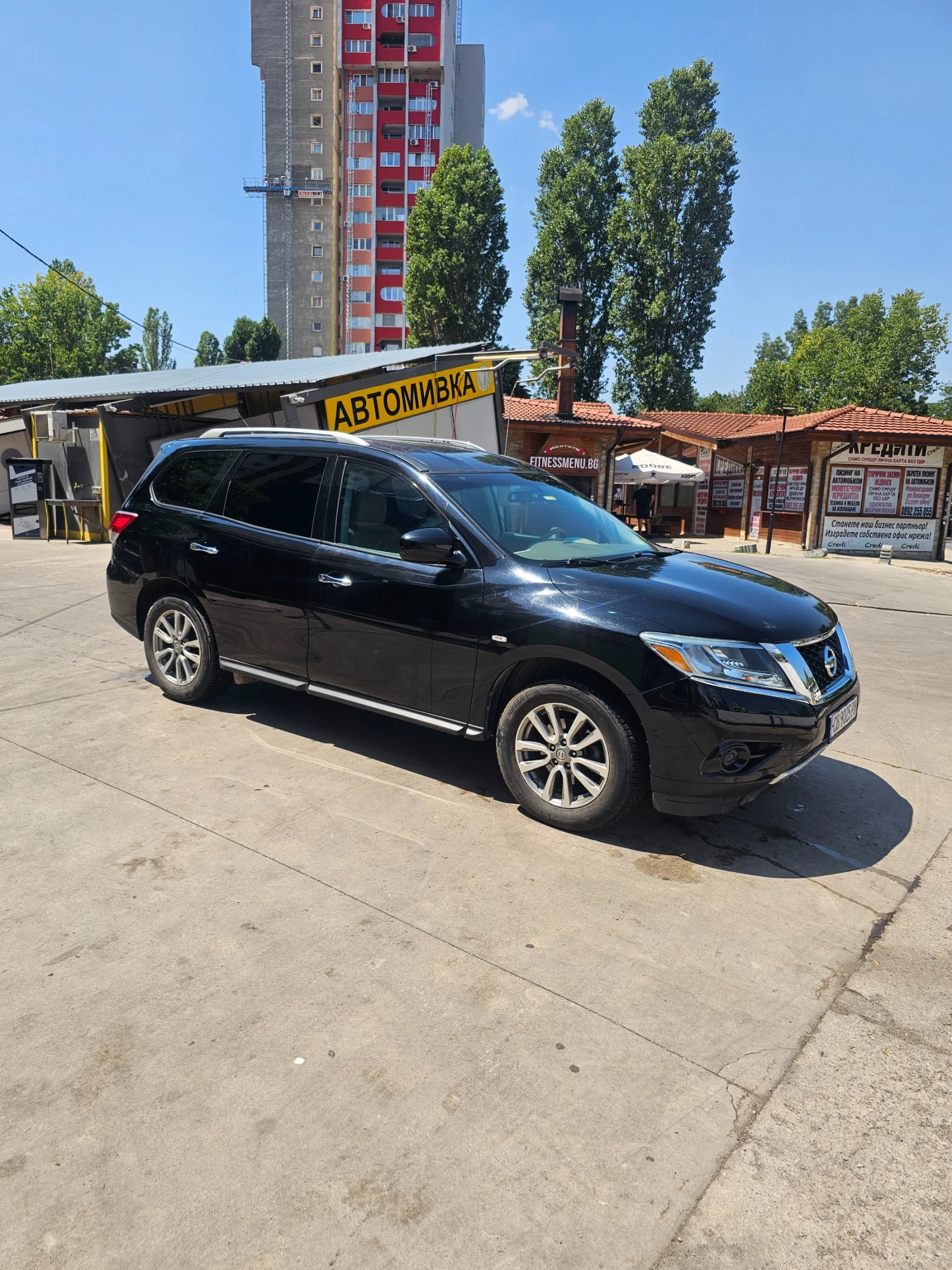 Nissan Pathfinder, снимка 2 - Автомобили и джипове - 55558989