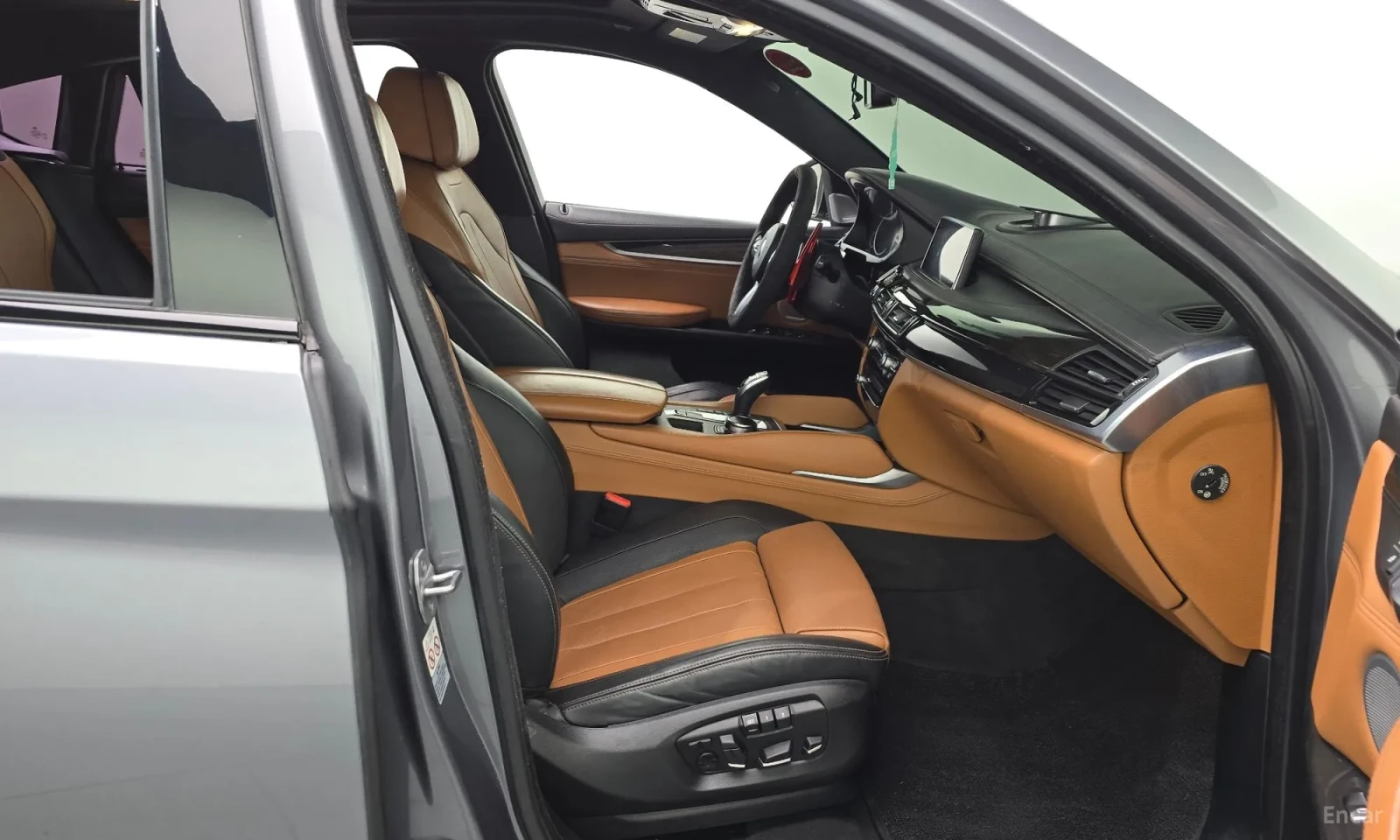 BMW X6 М-ПАКЕТ\КАФЯВ САЛОН\КАМЕРА 360, снимка 11 - Автомобили и джипове - 55571964