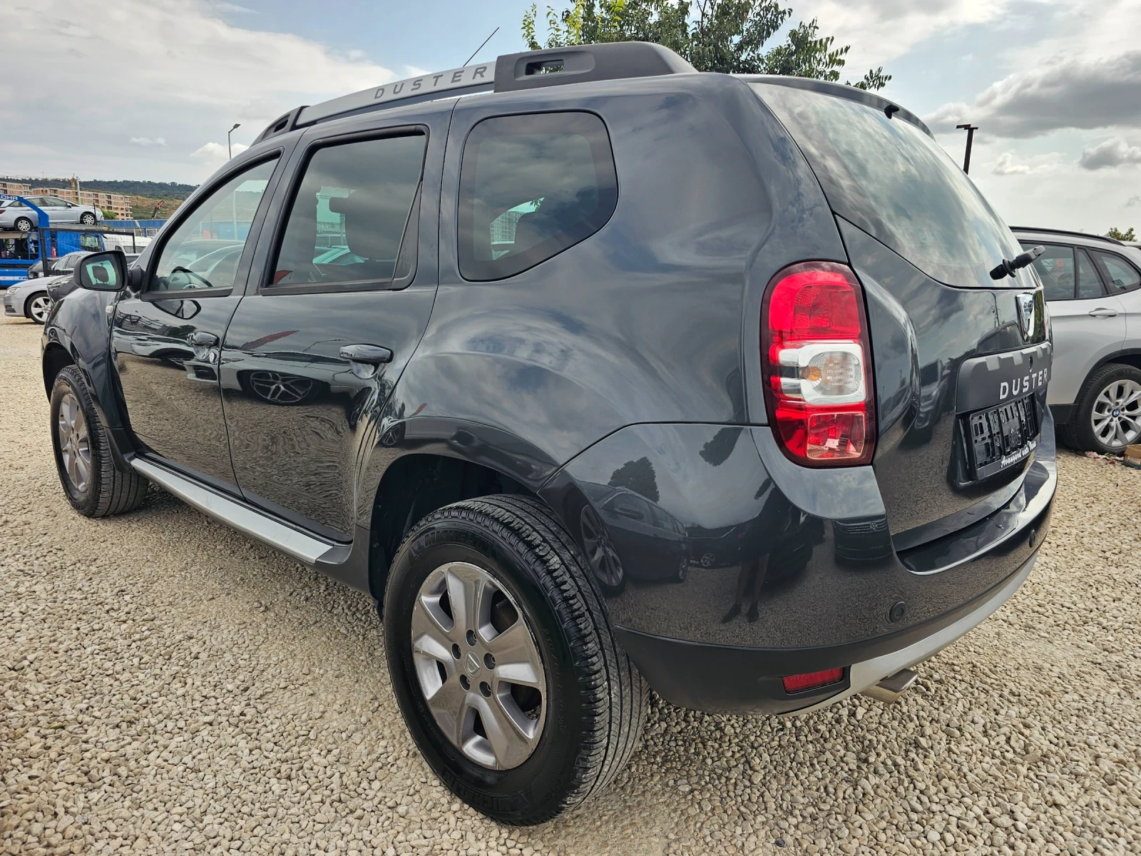 Dacia Duster 1.5dCi, 110к.с., 4х4 , снимка 6 - Автомобили и джипове - 55652901