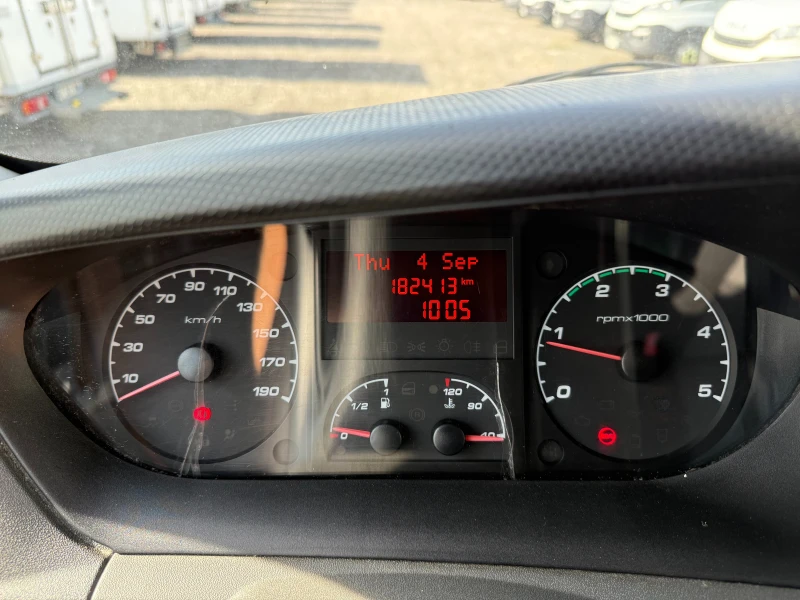 Iveco Daily 35 C 11, снимка 10 - Бусове и автобуси - 51603838