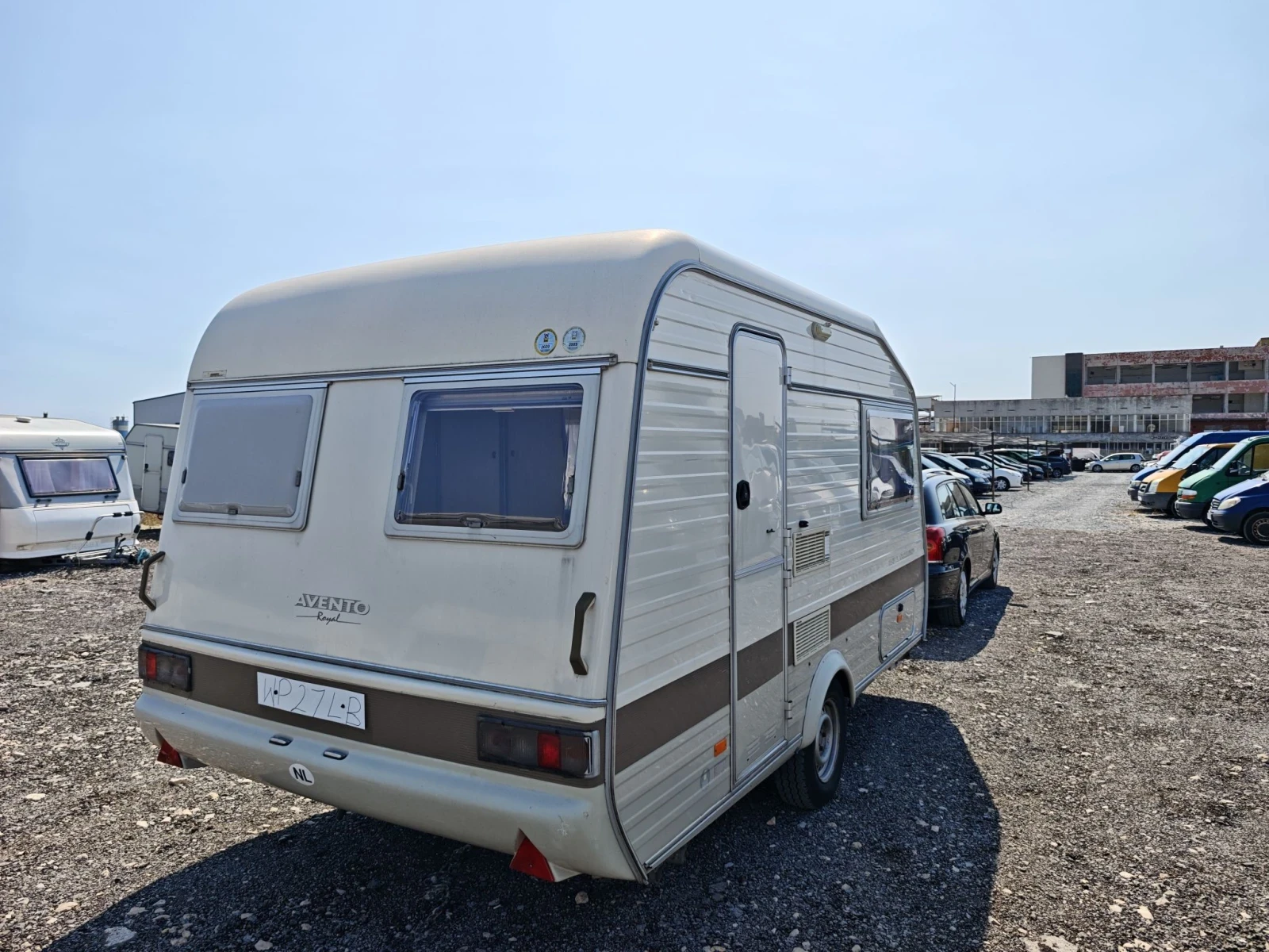 Каравана Avento Avento, снимка 6 - Каравани и кемпери - 56033926