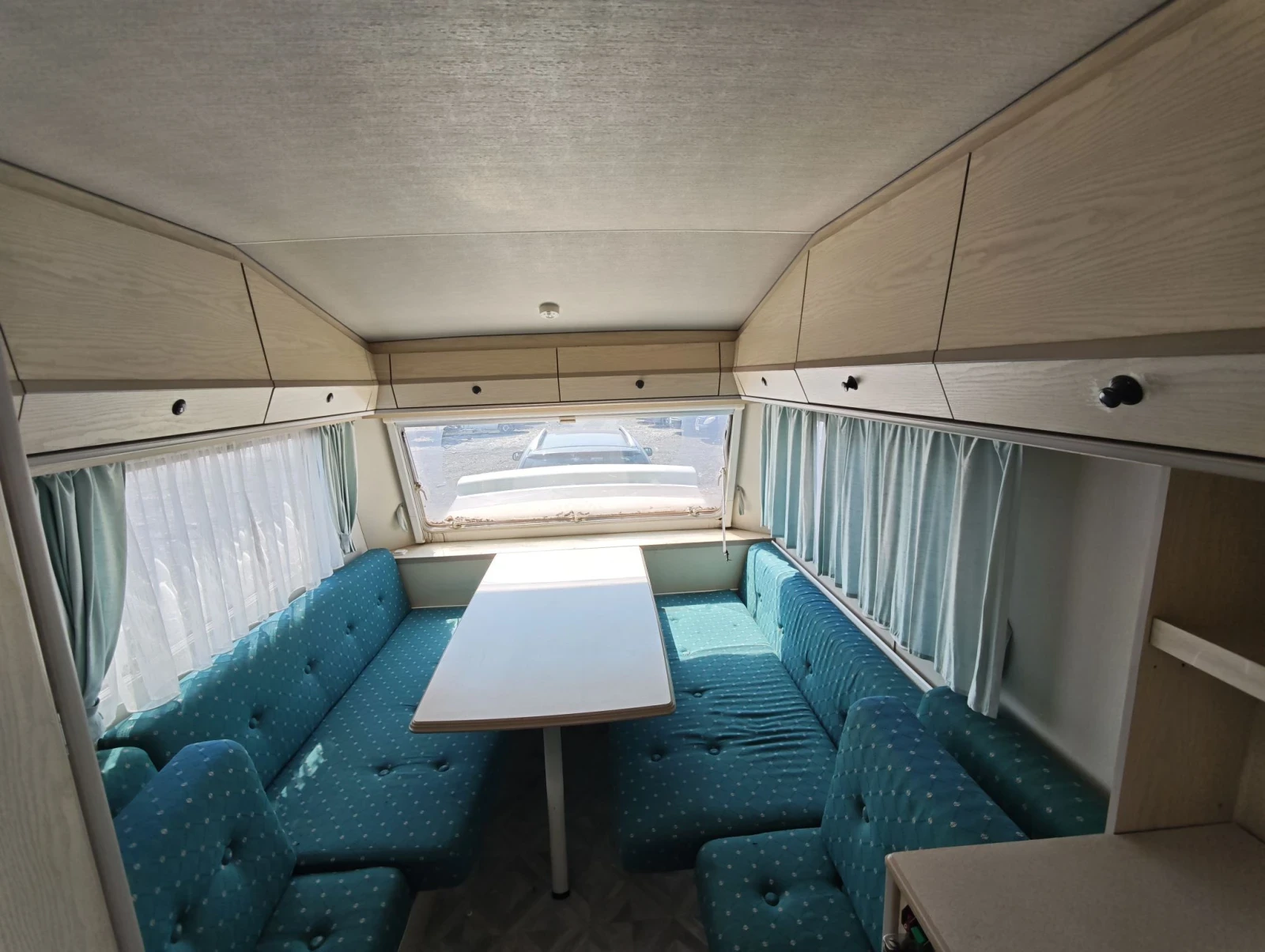 Каравана Avento Avento, снимка 12 - Каравани и кемпери - 56033926