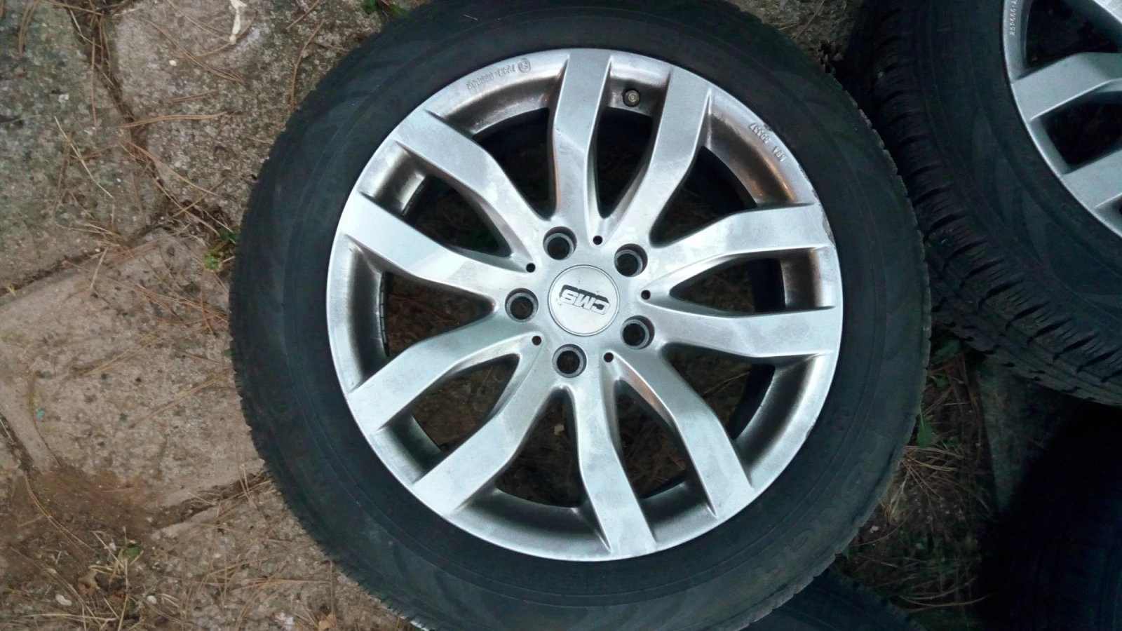 ���� � ������ 225/55R17 �� BMW 530 | Mobile.bg � ����������� 4