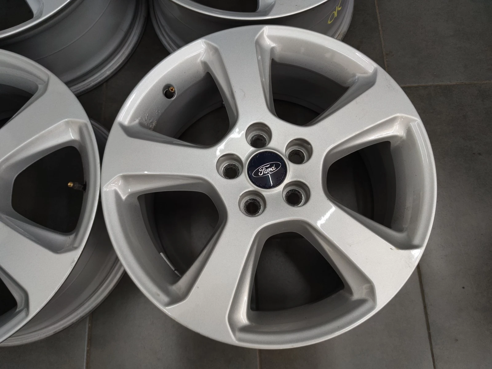 Джанти за Ford, снимка 8 - Гуми и джанти - 56724648