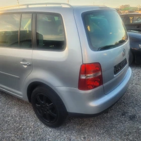 VW Touran 1.6бензин/116к.с - 5555 лв. / 2840.23 € - 77058913 6