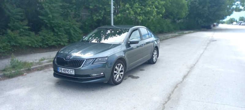 Skoda Octavia, снимка 2 - Автомобили и джипове - 46044354