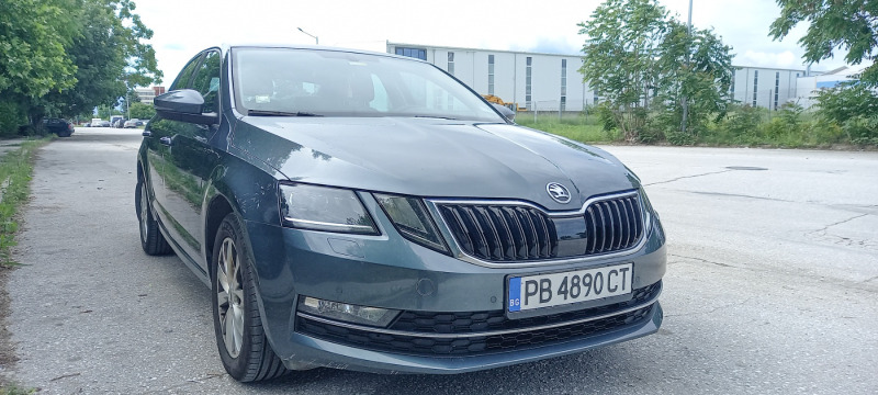 Skoda Octavia, снимка 8 - Автомобили и джипове - 46044354