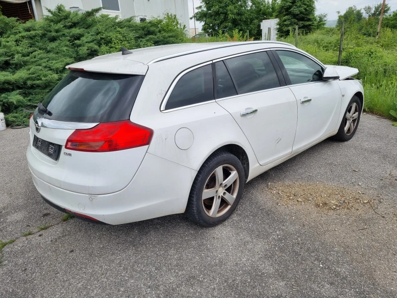 Opel Insignia 2.0dizel -160ks-2008god-A20DTH, снимка 1 - Автомобили и джипове - 47402338