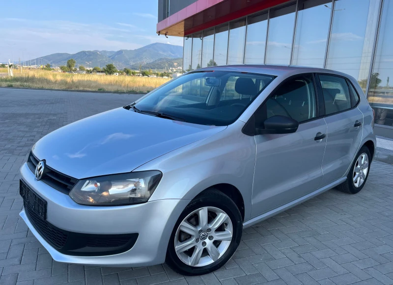 VW Polo 1.4 бензин Автомат, снимка 1 - Автомобили и джипове - 46636504