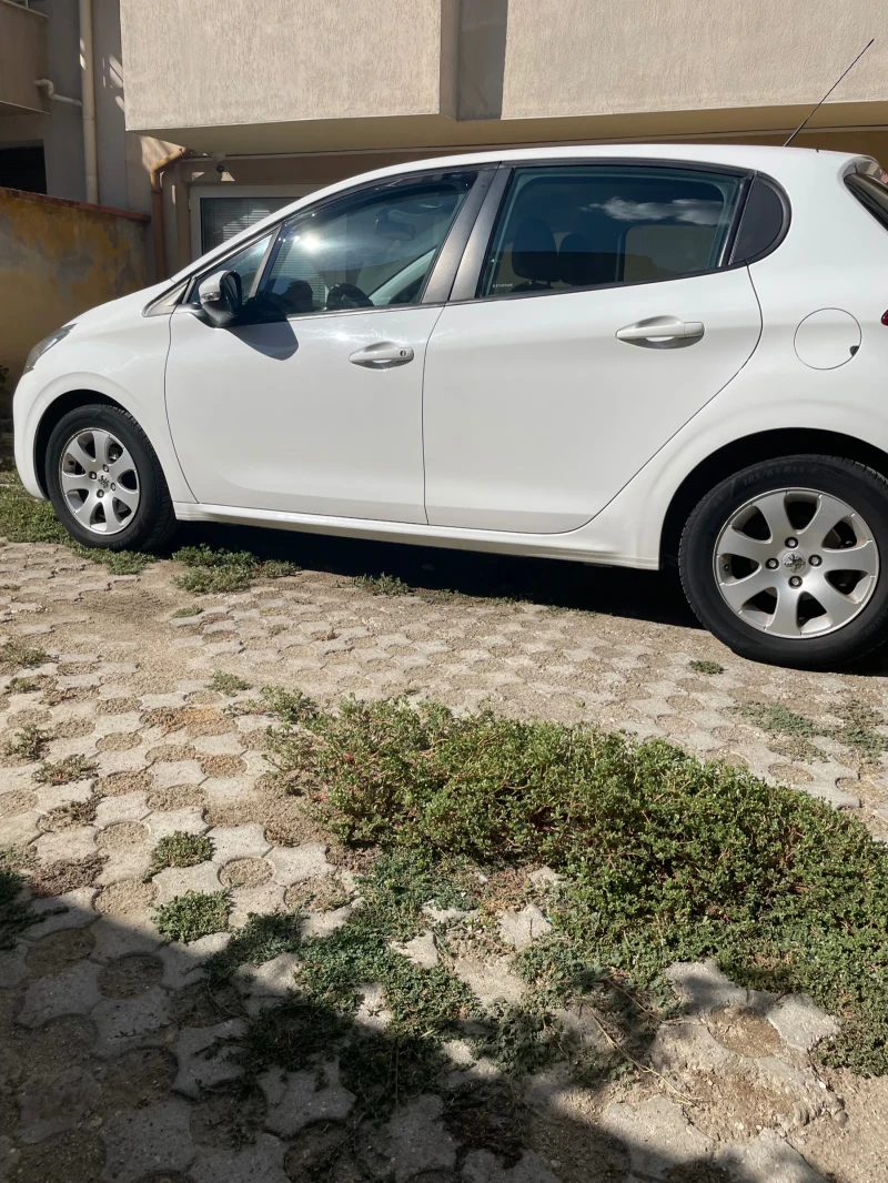 Peugeot 208 ГАЗ, снимка 4 - Автомобили и джипове - 46867315