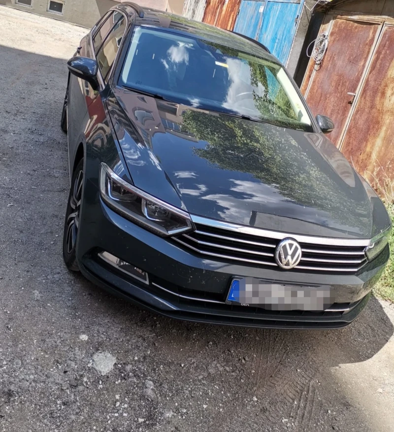 VW Passat, снимка 4 - Автомобили и джипове - 47455601