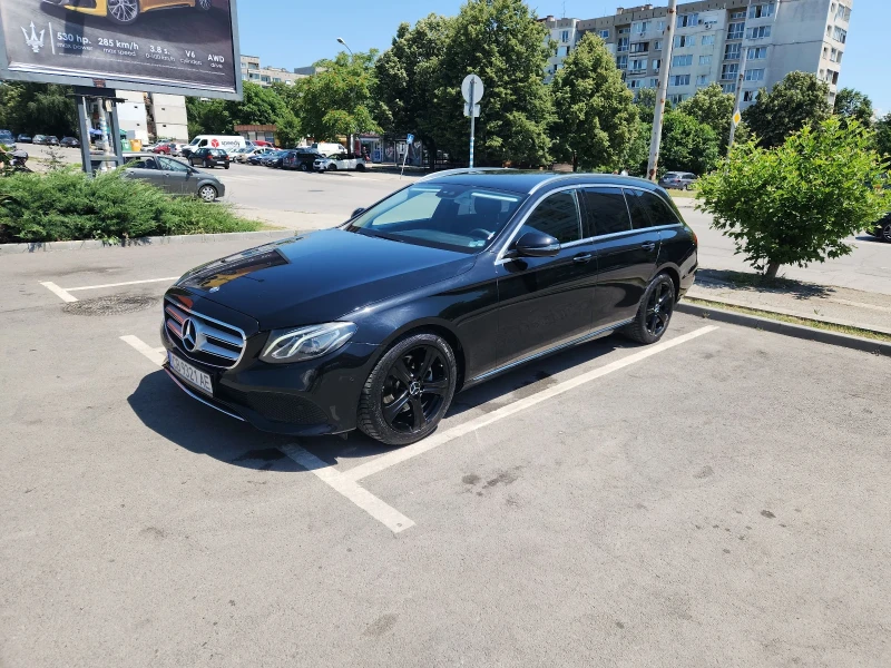 Mercedes-Benz E 220 СПЕШНО, снимка 15 - Автомобили и джипове - 47186383