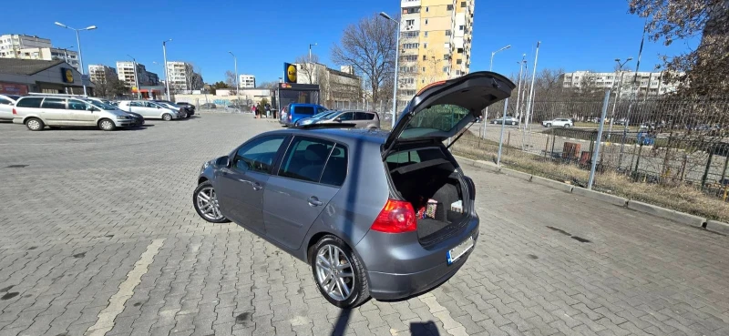 VW Golf 2000 TDI, снимка 6 - Автомобили и джипове - 49404471