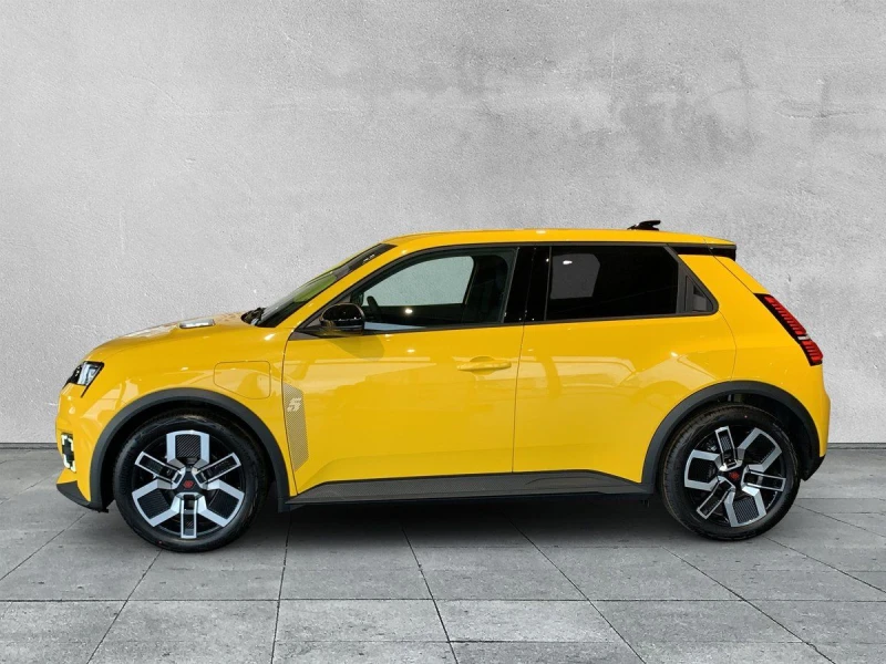 Renault 5 * DISTRONIC* LED* CARPLAY* CAM* CCS* , снимка 7 - Автомобили и джипове - 50315297