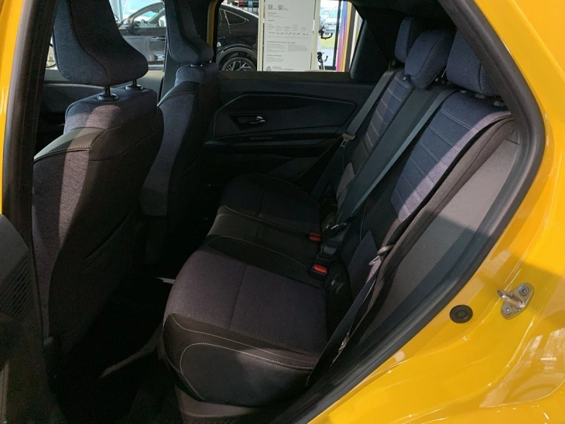 Renault 5 * DISTRONIC* LED* CARPLAY* CAM* CCS* , снимка 17 - Автомобили и джипове - 50315297